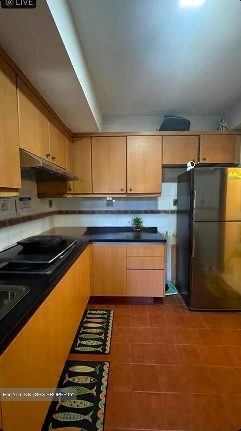 Melville Park (D18), Condominium #501946331